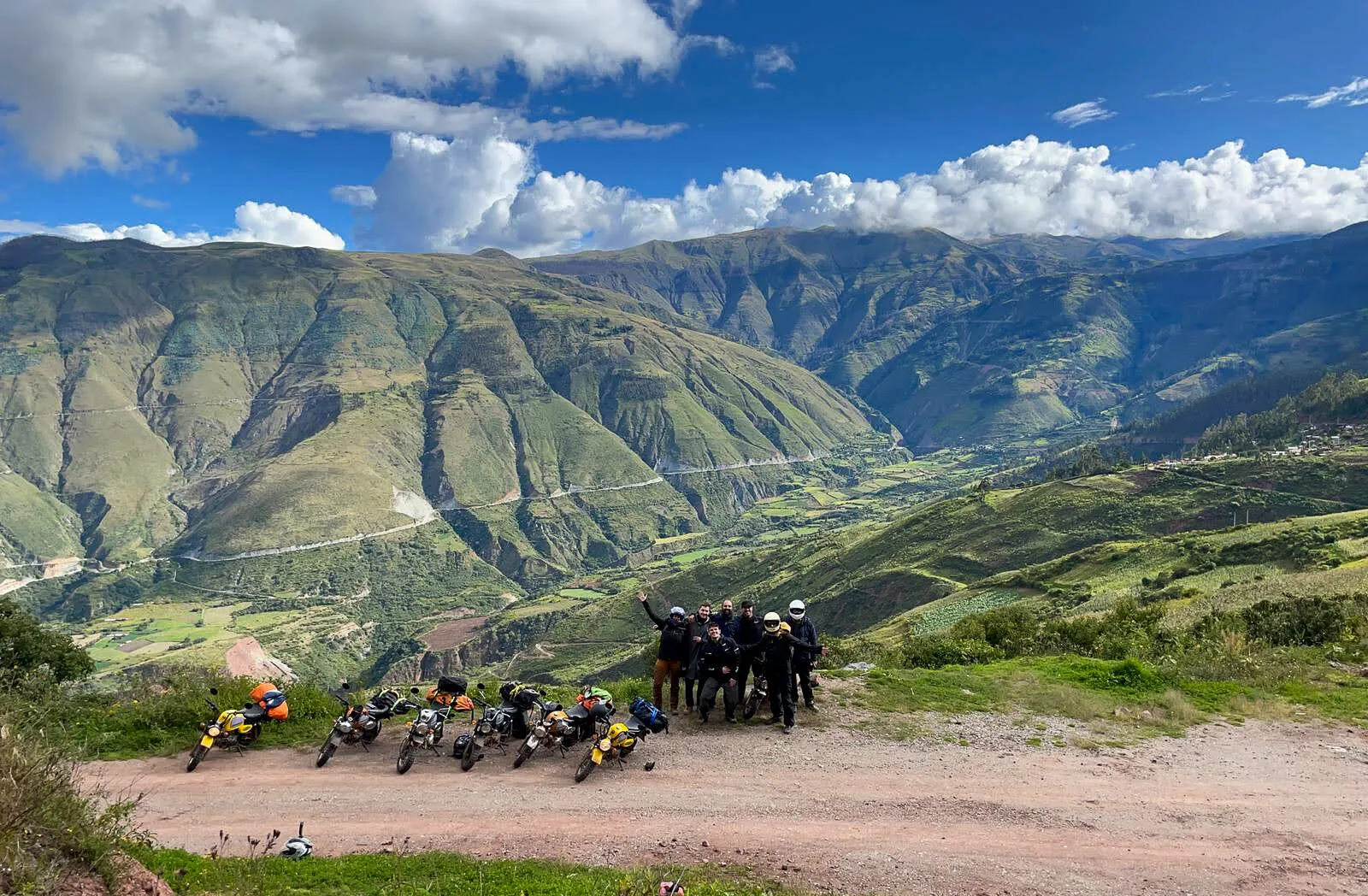 Monkey Run Peru
