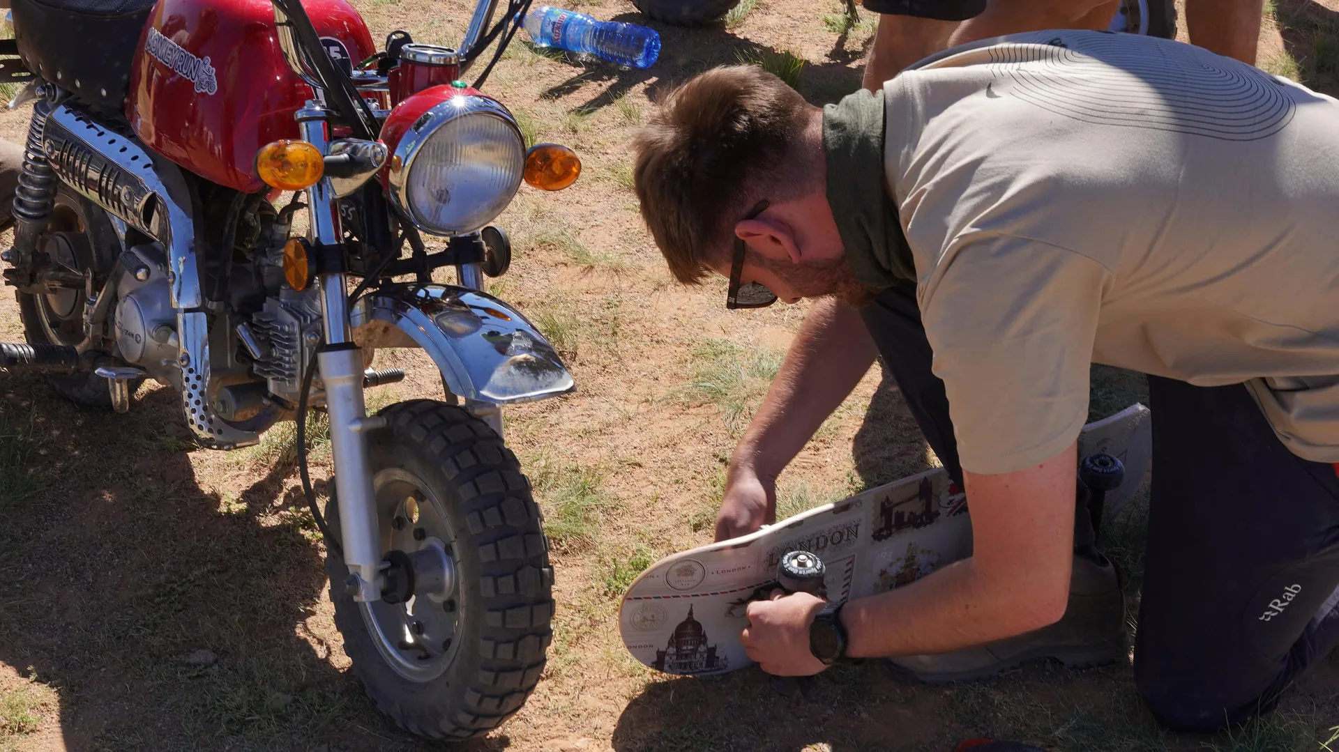 The Art of Strap-Ons – Monkey Run Luggage Racks