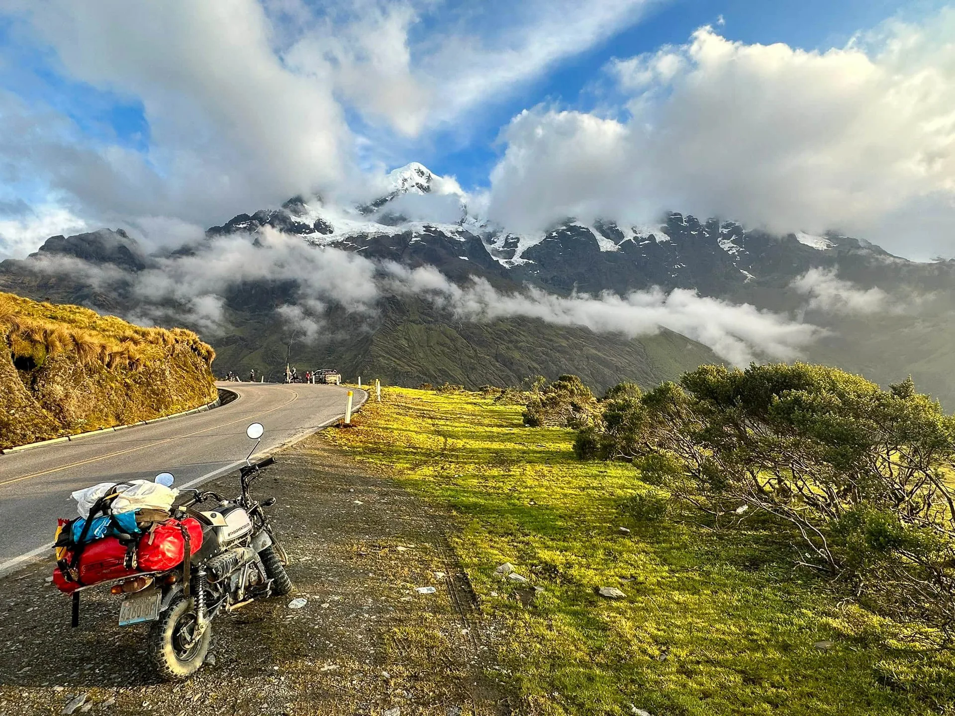 Monkey Run Peru by Patricio Gaudiano